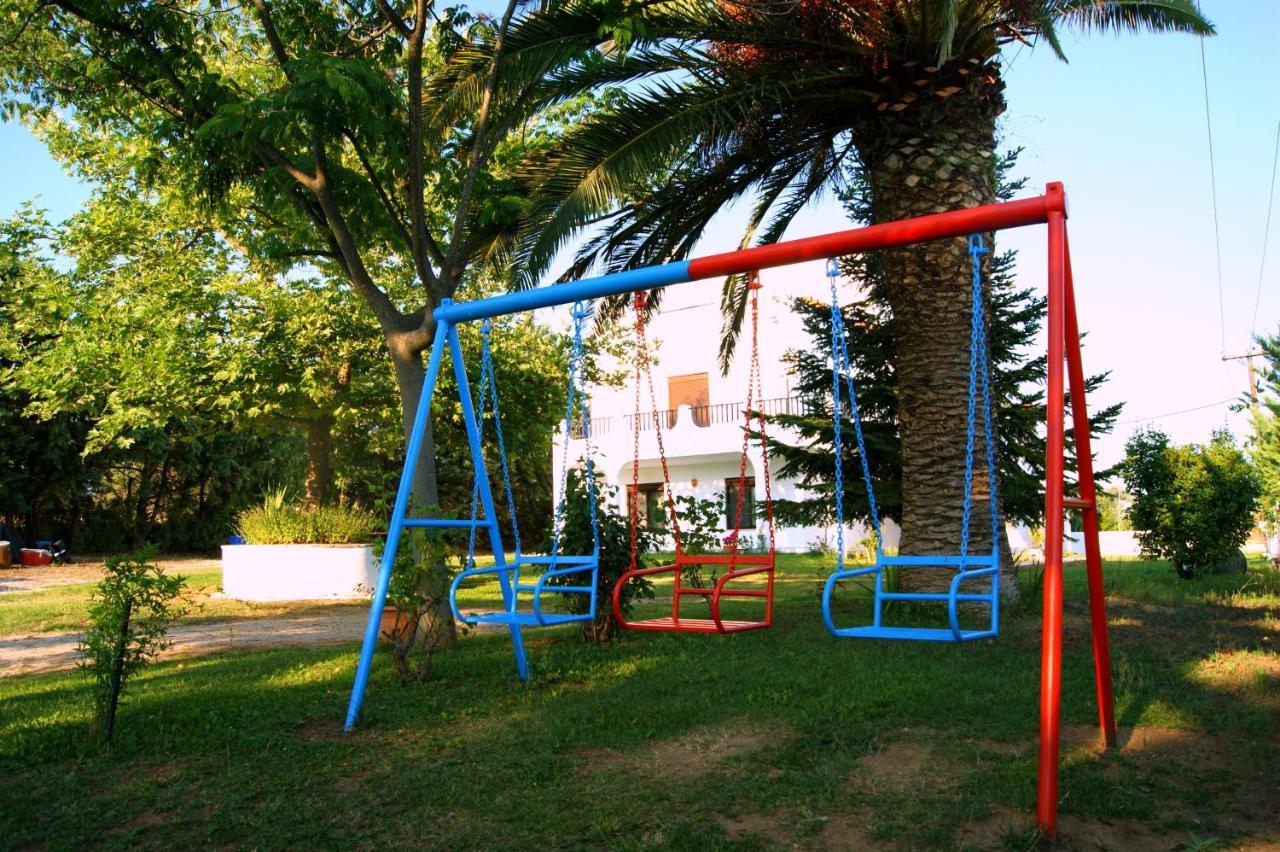 Simplicity At Iris Accommodation Psakoudia Exterior photo